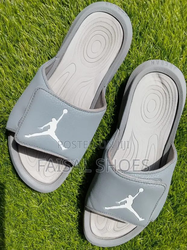 Men's Jordan Sliders - Size 43 - 1