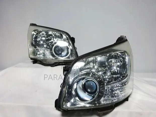 Toyota Noah 2008 Headlight - 1