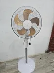 DP Light 18" Electric Stand Fan - 1