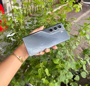 New Tecno Camon 40 Pro 4G 256GB Black