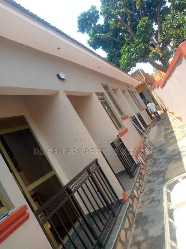 1 Bedroom House for Rent in Roben Property, Rubaga - 1