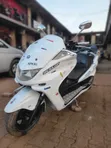 Yamaha Majesty 250cc Scooter - 2010 White - 1
