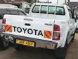 Toyota Hilux 2010 White - 1