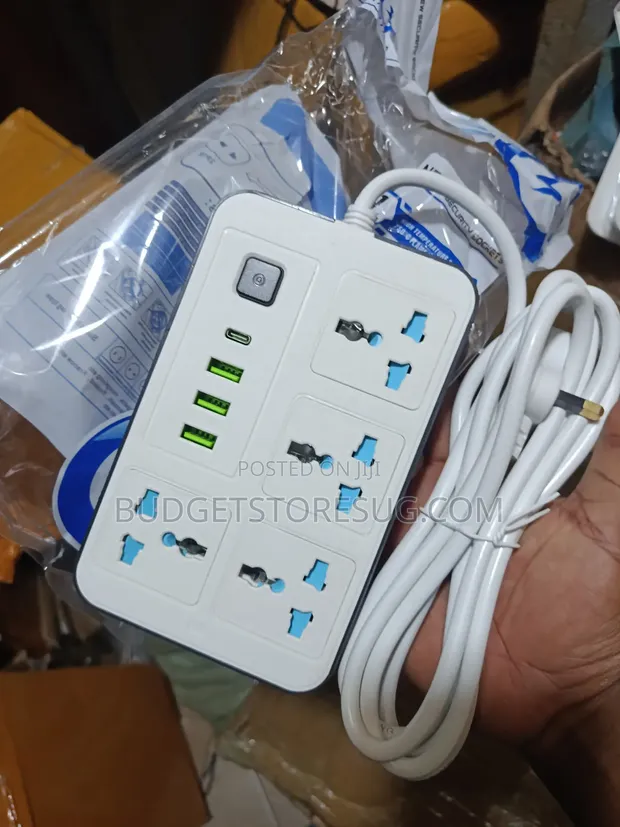 8-in-1 Extension Board with 4 Universal Sockets, 3 USB, 1 Type-C - 1