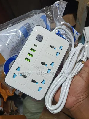 8-in-1 Extension Board with 4 Universal Sockets