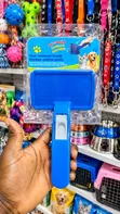 Self-Cleaning Pet Hair Removal Brush - 1