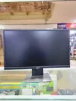 Dell 22-Inch IPS Monitor - 1