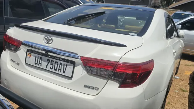 Toyota Mark X 2013 White - 1