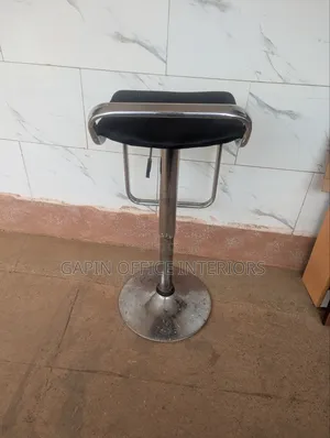 Adjustable Bar Stool Chair