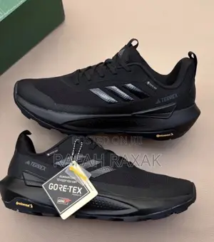 Original Adidas Terrex Trailmaker GTX Hiking Sneakers
