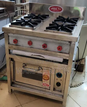 Jada 7 Commercial 4-Burner Gas Stove with Oven
