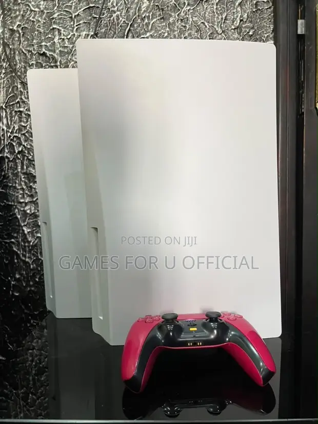 PS5 Standard Console with 1 Burgundy Pad (Used) - 1