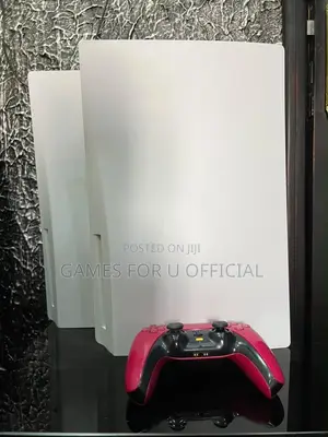 PS5 Standard Console with 1 Burgundy Pad (Used)