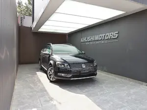Volkswagen Passat 2012 Black