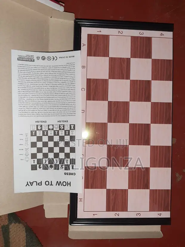 Portable Magnetic Chess Set - 1