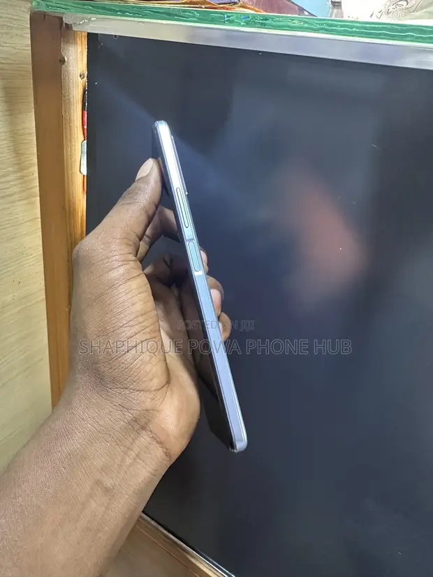 Vivo Y33s 128GB Blue - 1