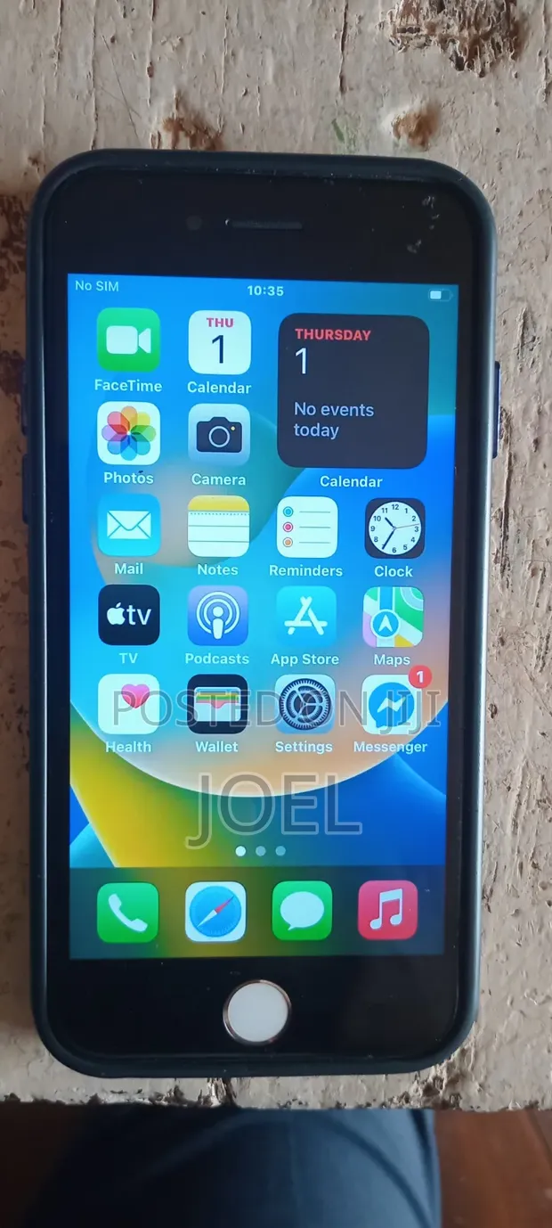 Apple iPhone 8 64GB White - 1