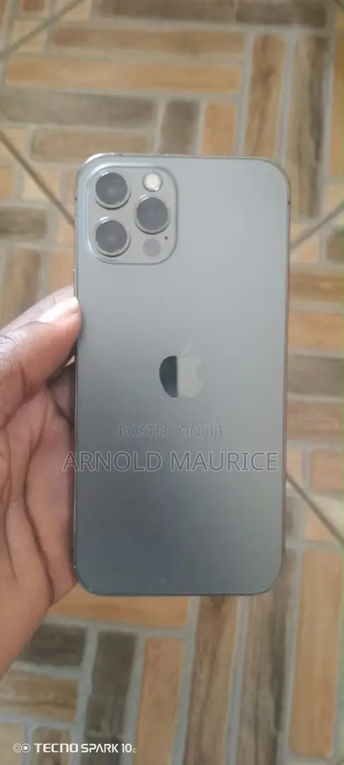 Apple iPhone 12 Pro 128GB Graphite - 1