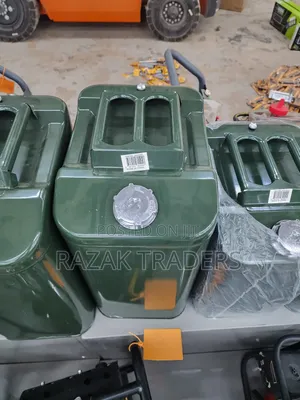 Portable Large Capacity Fuel Tank (30L)