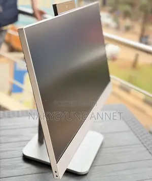 All-in-One Desktop Computer: Intel Core i5, 8GB RAM, 128GB SSD+HDD