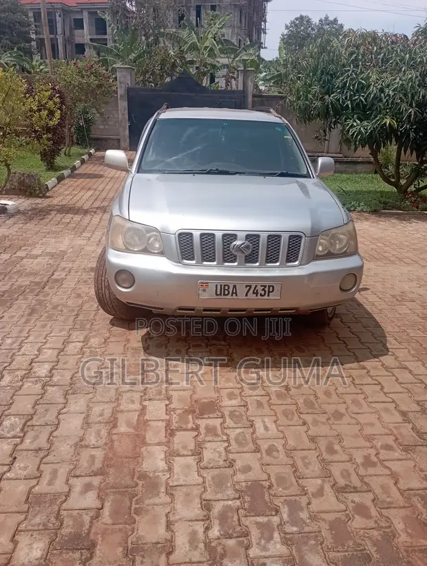 Toyota Kluger 2001 Silver - 1