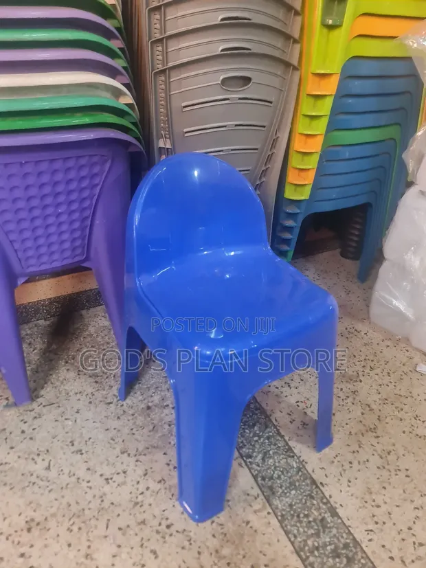 Monty Kids Plastic Chairs (Brand New) - 1