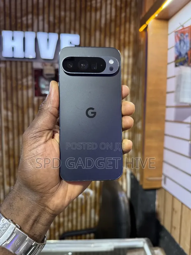 Google Pixel 9 Pro XL 128GB Black - 1