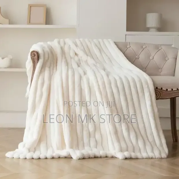 Super Cream Soft Blankets - 1