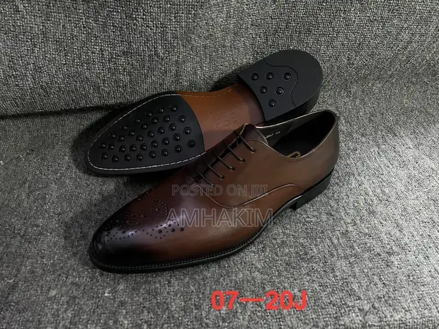 Classic CR7 Leather Buckle Gentles - 1