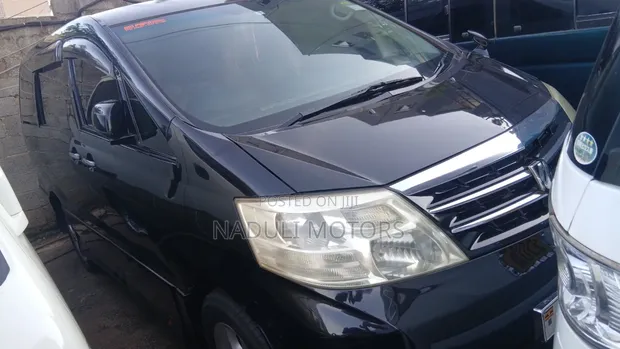 Toyota Alphard 2.4 Petrol FWD 2007 Black - 1