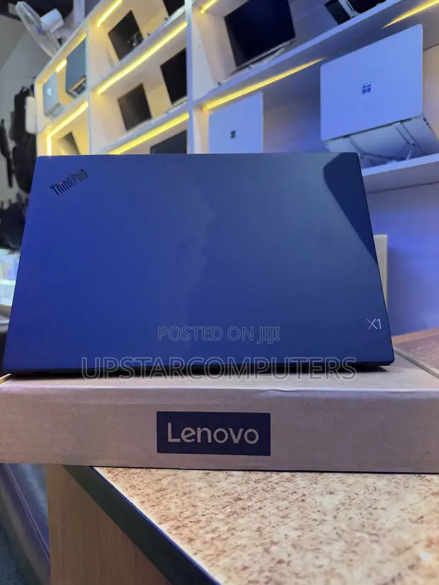New Lenovo ThinkPad X1 Carbon Laptop - Core i5, 16GB RAM, 256GB SSD - 1