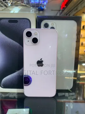 Apple iPhone 13 256GB Pink