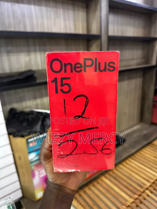 New OnePlus 15 256GB Black - 1