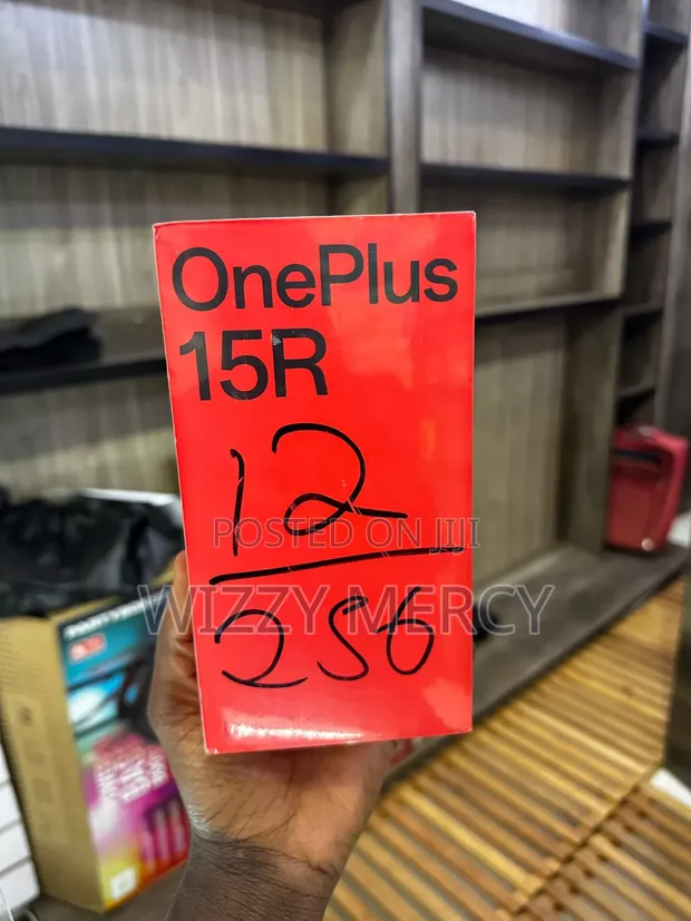New OnePlus 15 256GB Black - 1