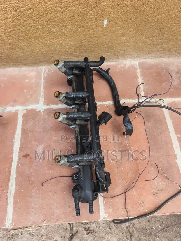Volkswagen Golf 4 Fuel Nozzles, Throttle Body, Ignition Coil, Vacuum Pump - 1