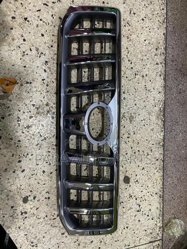 Toyota Land Cruiser Prado FJ120 Ronaldo Grille - 1
