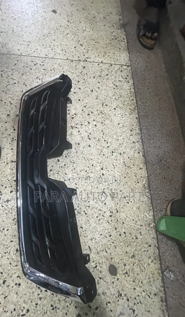 Subaru Forester 2018 Front Grille - 1