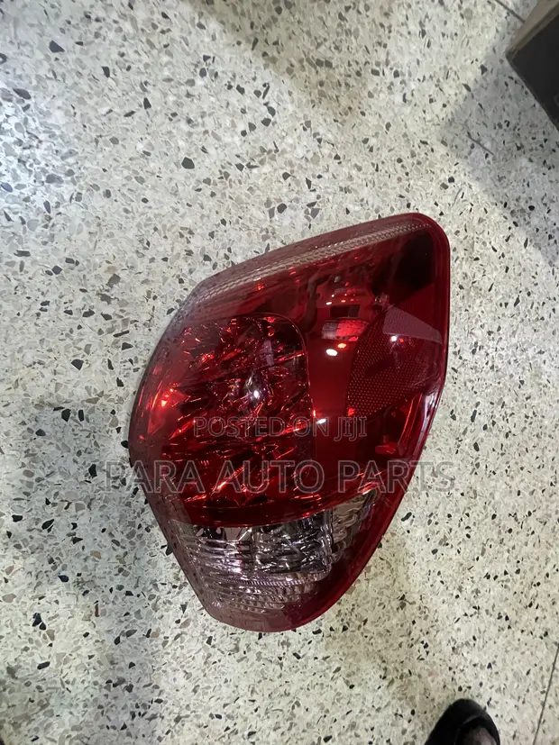 Toyota RAV4 2006 Tail Light - 1