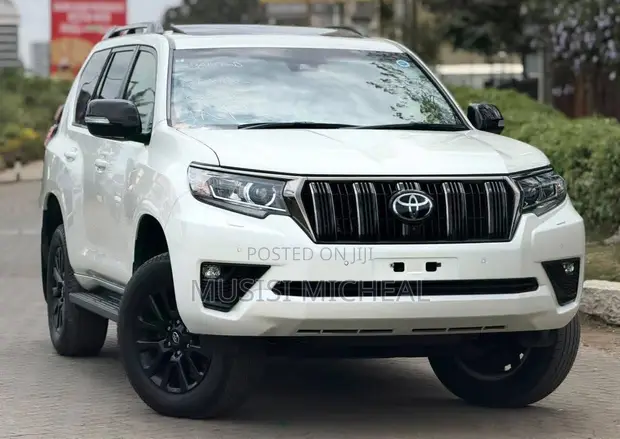 Toyota Land Cruiser Prado TX-L 4.0 Petrol 2021 - 1