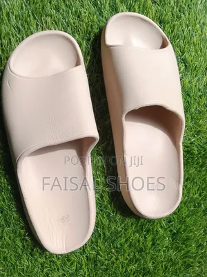 Men's Brown Sliders - Size 43