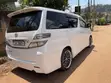 Toyota Vellfire 2011 White - 4