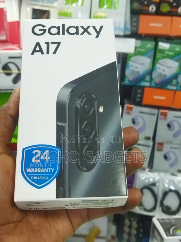 New Samsung Galaxy A17 5G 256GB Silver - 1