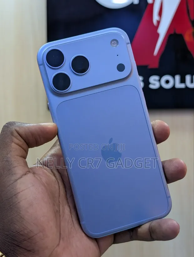 Apple iPhone 18 Pro Max 1 TB Blue - 1