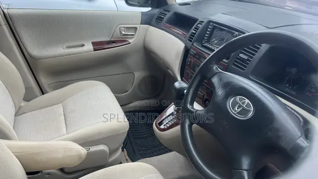 Toyota Corolla Spacio 2005 White - 1