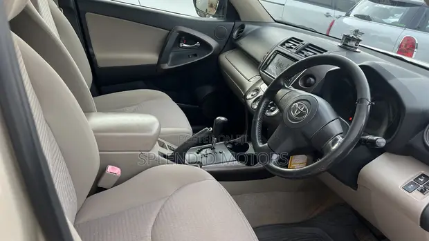 Toyota Vanguard 2008 Gray - 1