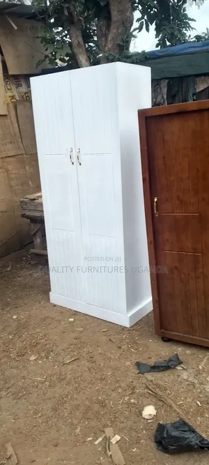 White Wood-Mode Wardrobe 3x6 Ft