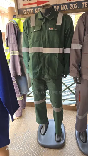 Safety Boy Dark Green Two-Piece Work Suit