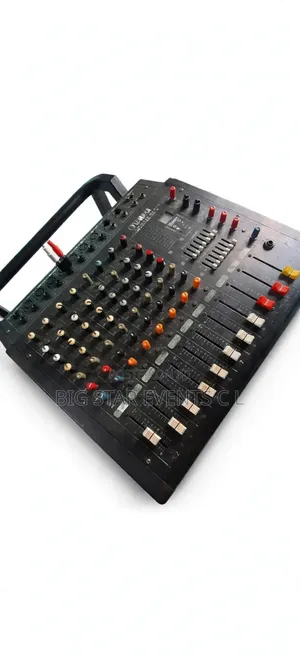 Yamaha 9-Channel Amplifier Mixer