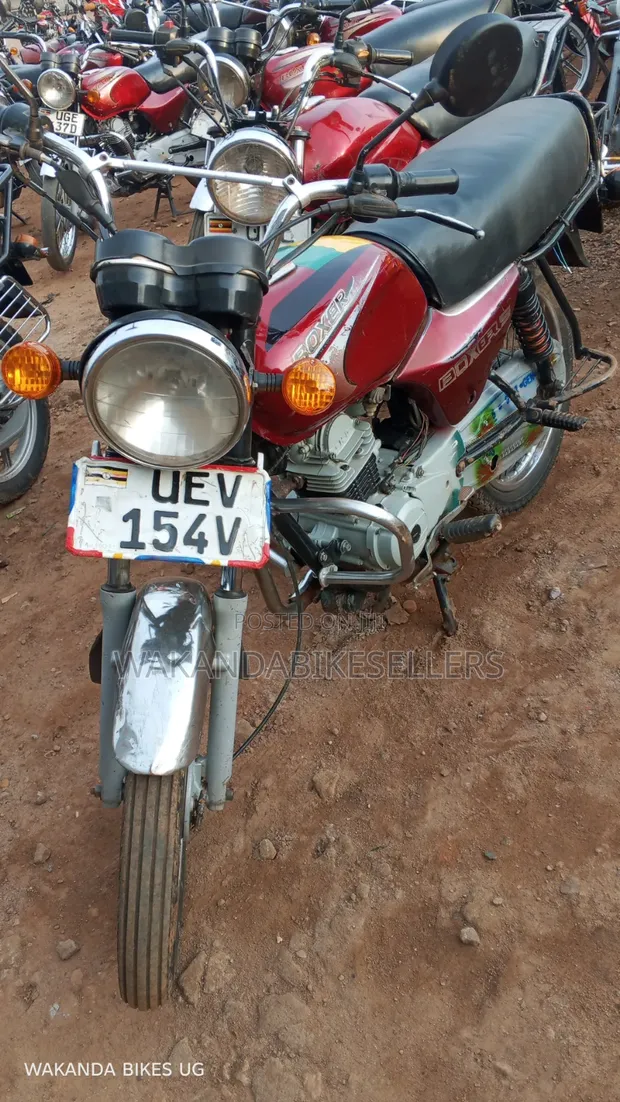 Bajaj Boxer 100 2022 Red - 1