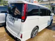 Toyota Noah 2017 - 5